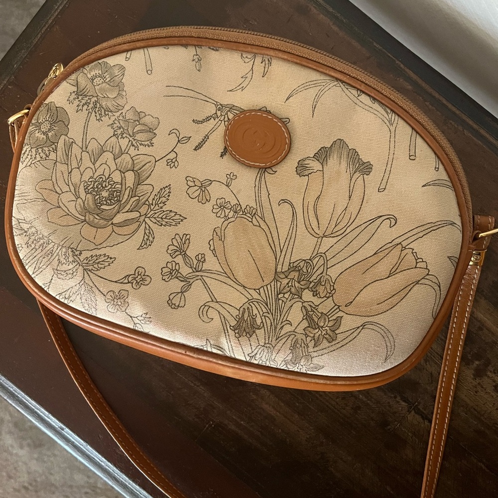 Vintage Gucci Floral & Dragonfly Tan Crossbody bag - Picture 15 of 17